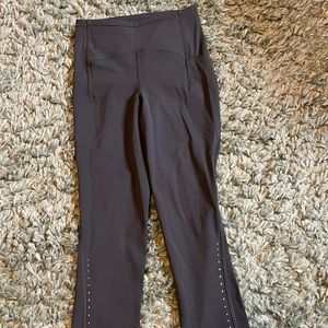 Lululemon Cropped Leggings